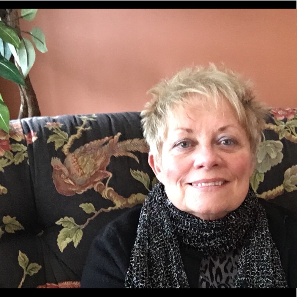 Meet your Posher, Dawn